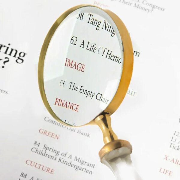 Crystal-Clear Faceted Handle Magnifying Glass - CDNY - Image 3