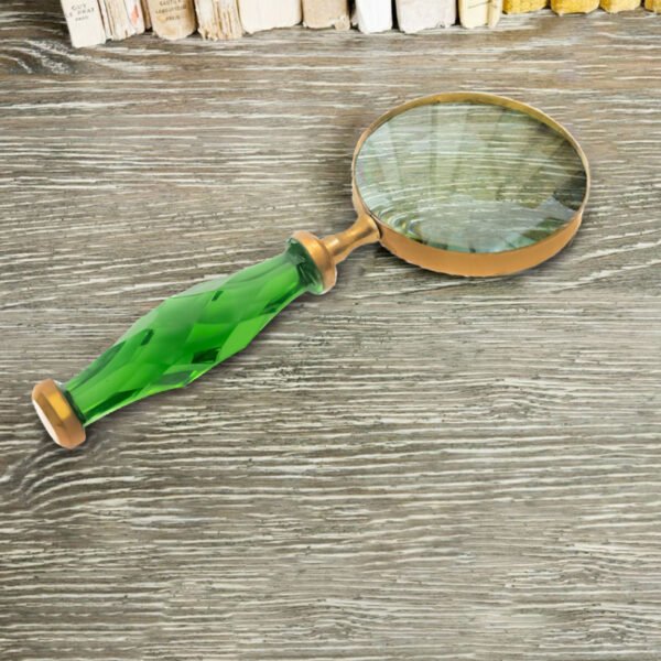 Elegant Green Faceted Handle Magnifying Glass - CDNY - Image 4